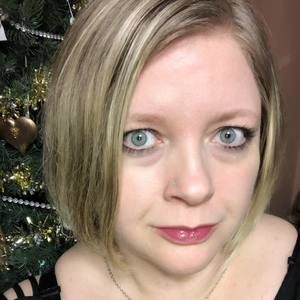 Meet your Posher, Tania